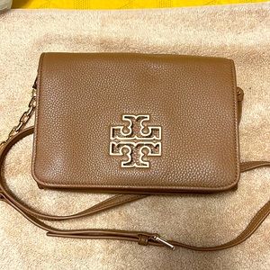Tory Burch Chain Wallet